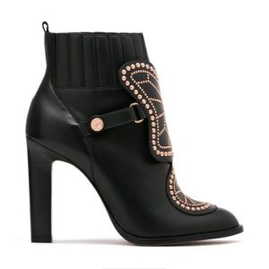 Meet your Posher, Marisa